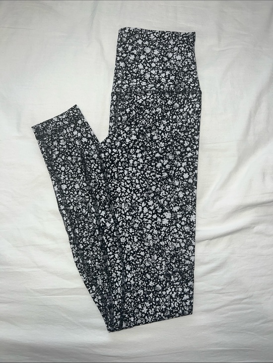 lululemon athletica Pants - Lululemon Floral Align Leggings (25”)